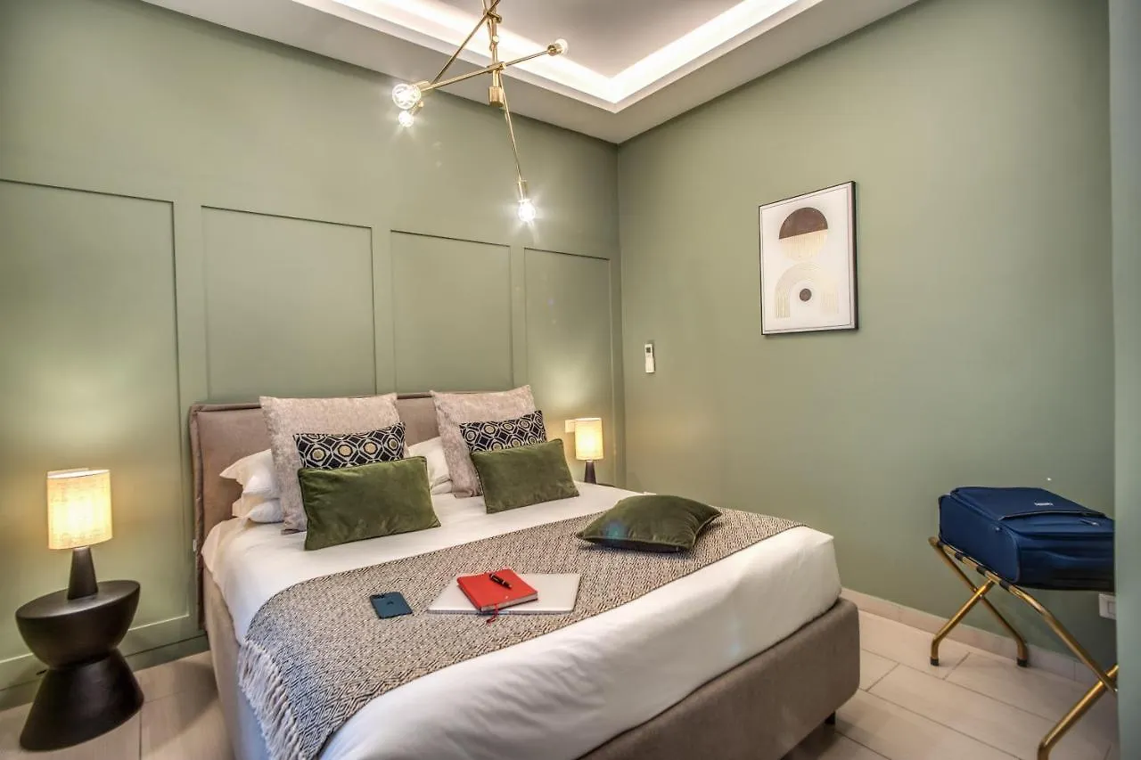 ** Guest house Borgognona Rooms Rome Italy
